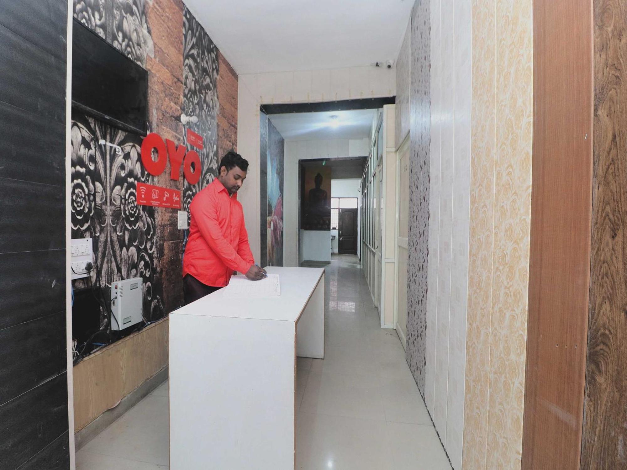 Oyo Hotel Aryan Plaza Chandīgarh Esterno foto