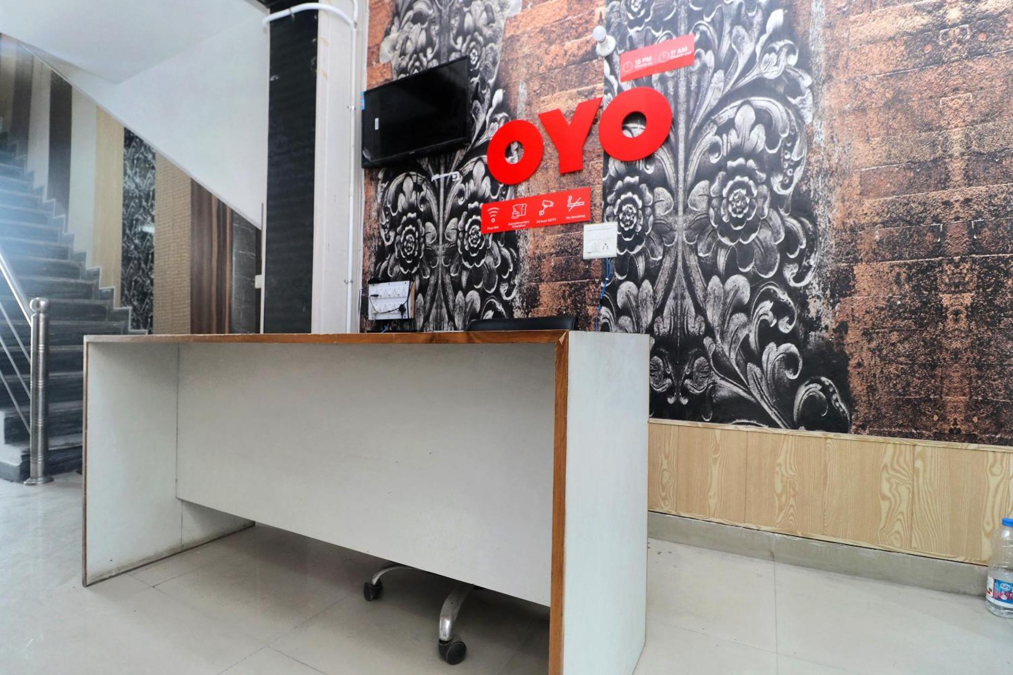 Oyo Hotel Aryan Plaza Chandīgarh Esterno foto